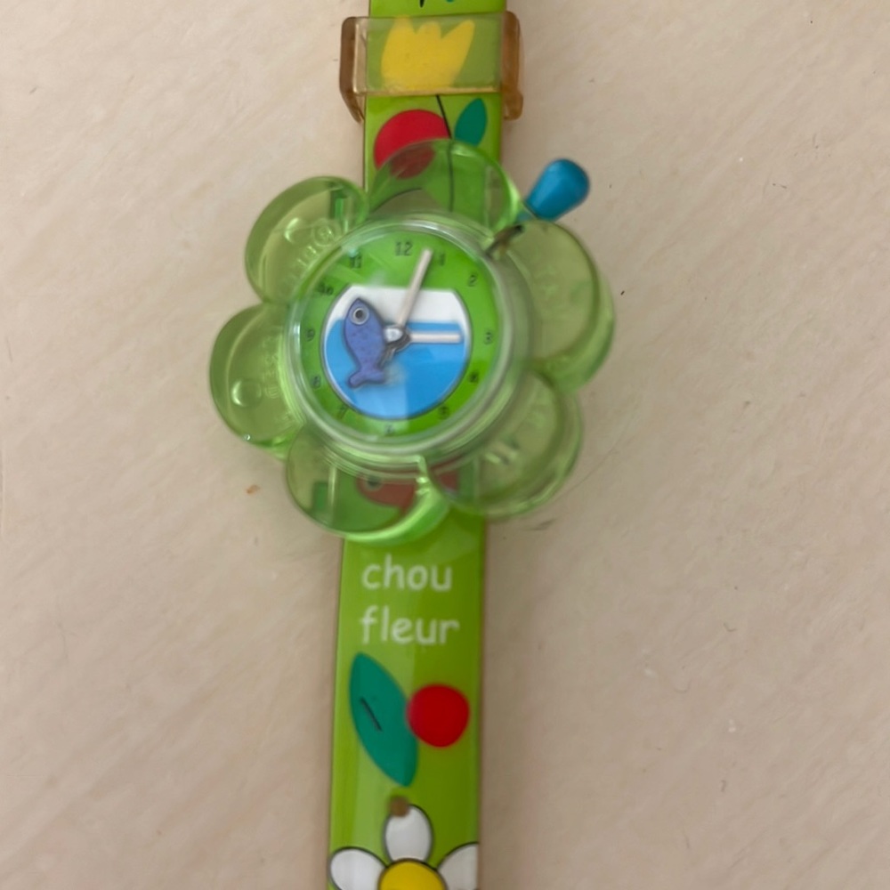 Vintage flower watch France Chou Fleur
